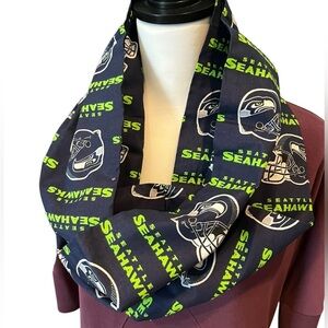 Seattle Seahawks Infinity Scarf